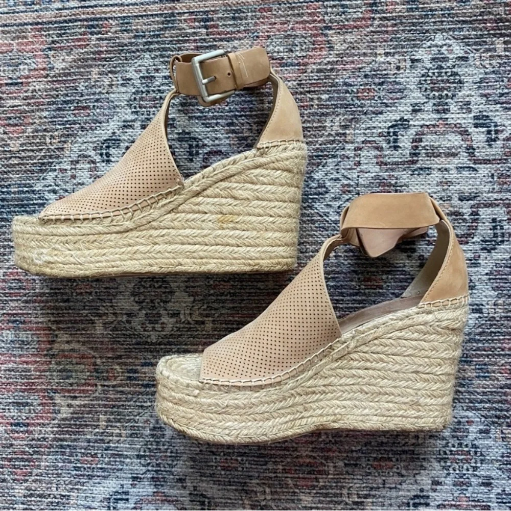 Marc Fisher ‘Annie’ Espadrilles‎